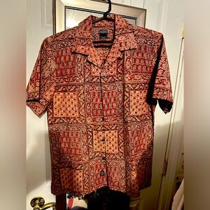 Todd Snyder Men’s Red Kalamkari Block Print Short Sleeve Camp Collar